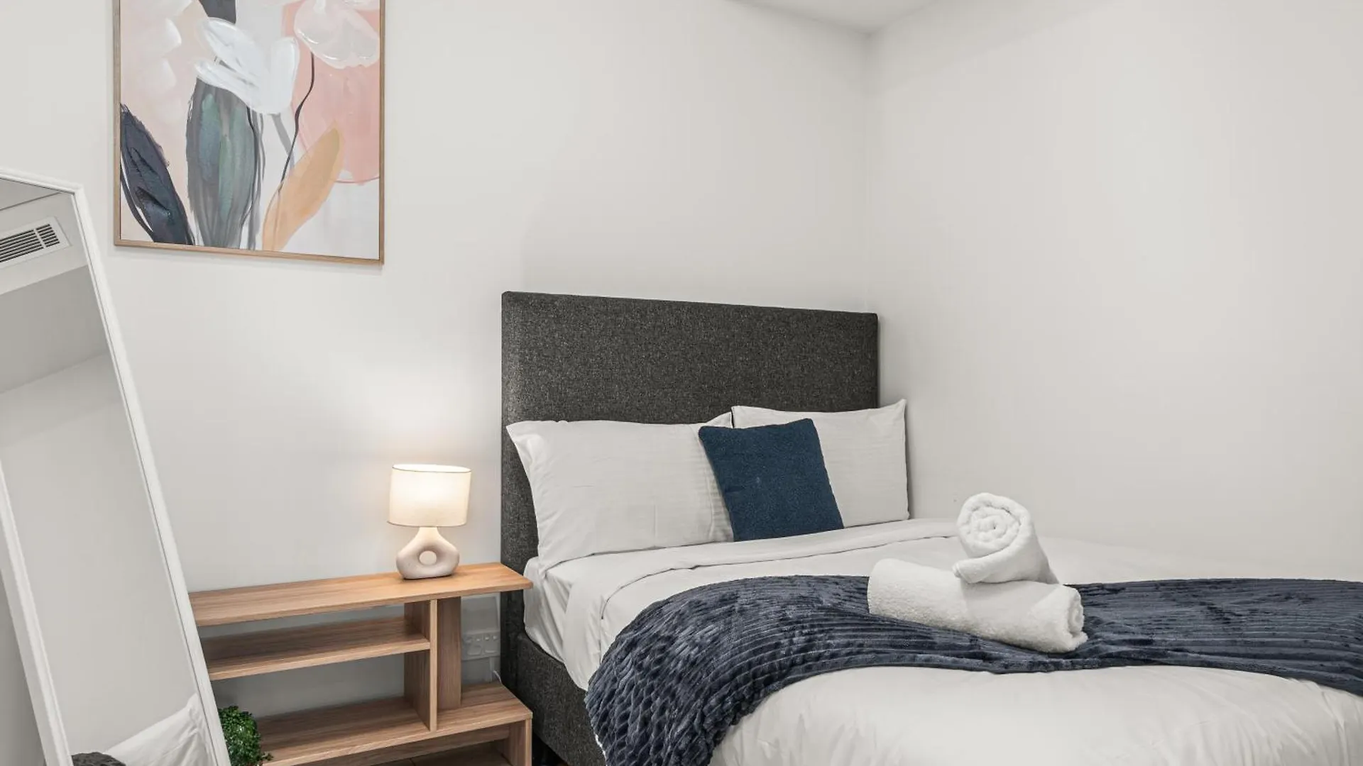 Surfers Paradise Skyline 3Br Free Cp Ocean View Gold Coast Apartment